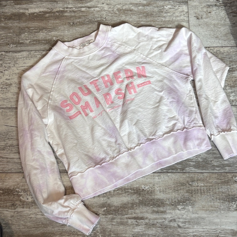 Southern Marsh Light Pink and White Crewneck